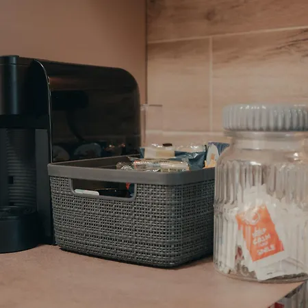 Casa Calandri - Appartamenti Moderni Con Free Wi-Fi & Ac Margarita Buitenkant foto
