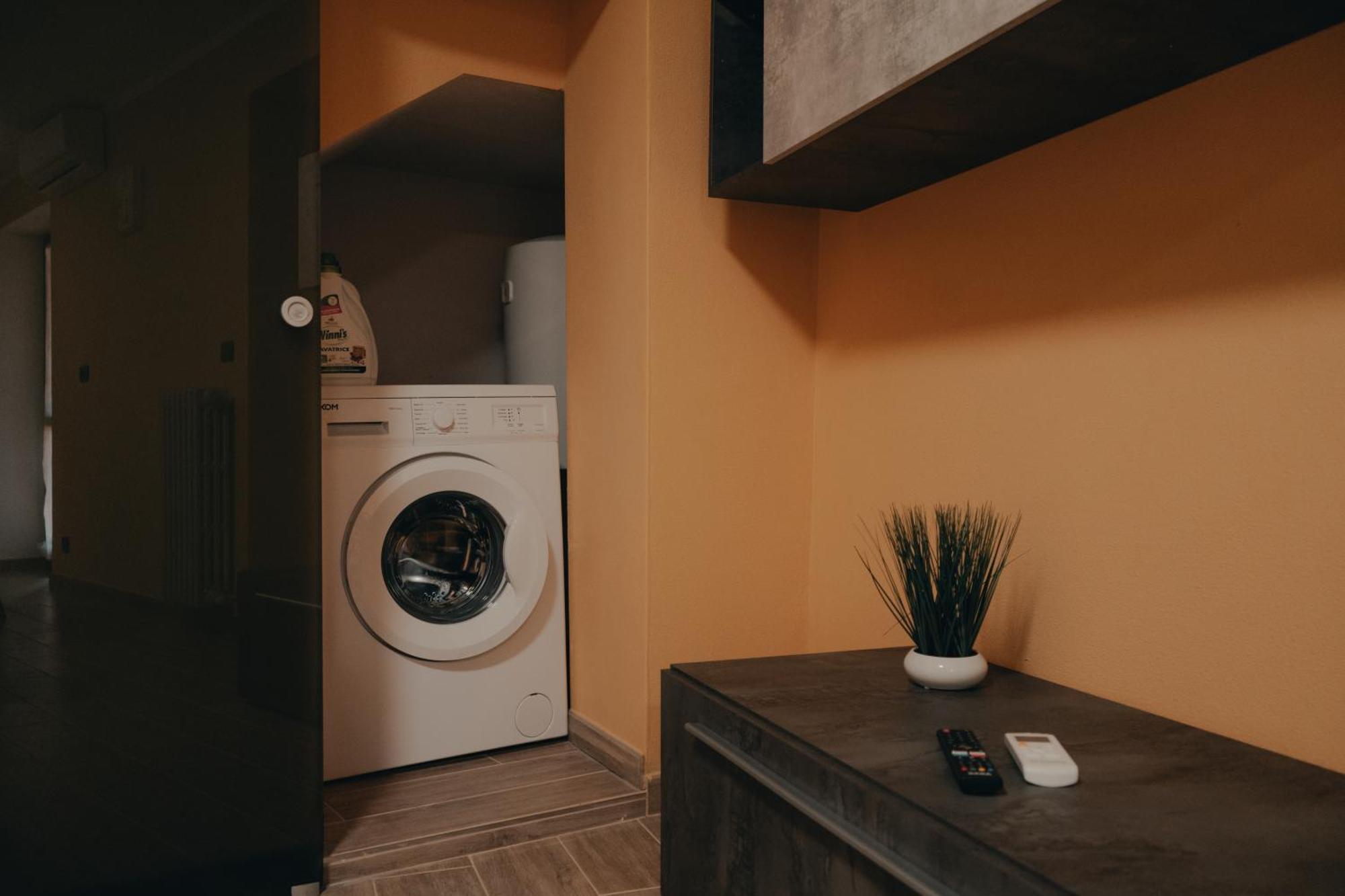Apartment Casa Calandri - Moderni Con Free Wi-fi & Ac *